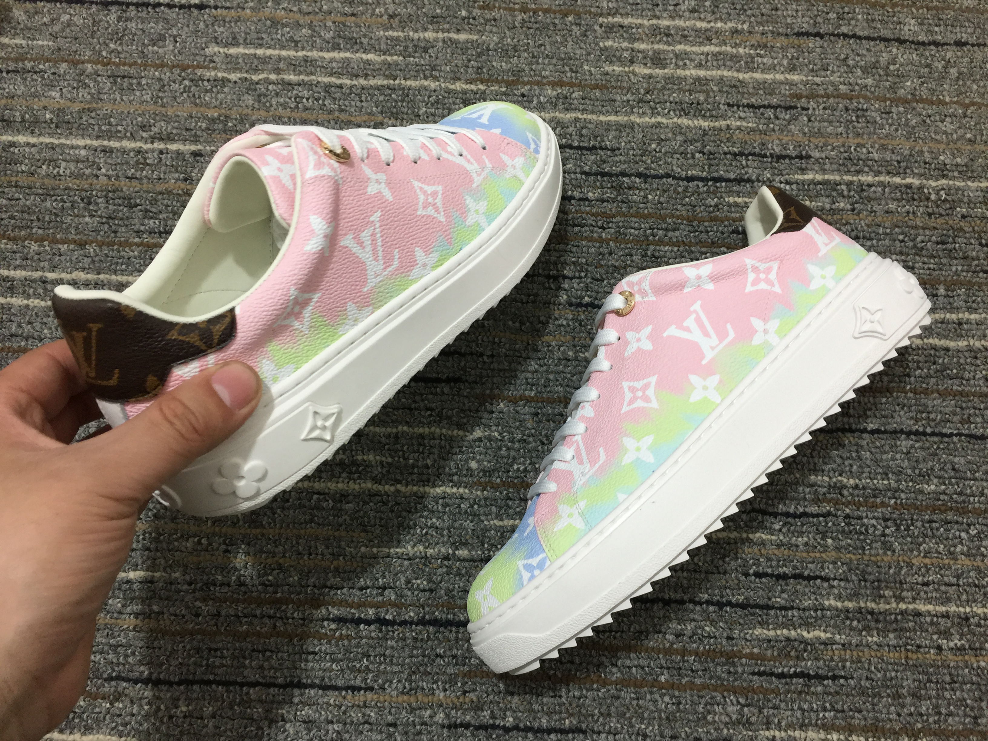 Men L*ouis V*uitton Top Sneaker