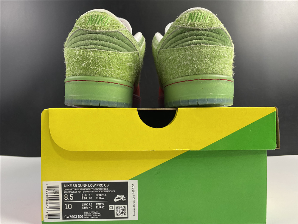 from Dunk SB Nike SB Dunk High Strawberry Cough CW7093-600