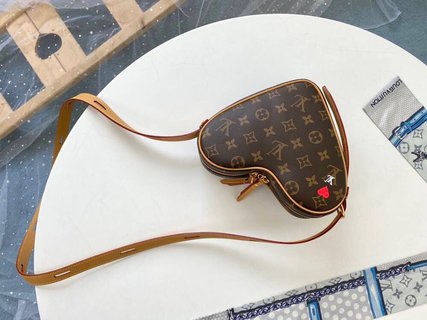 L*ouis V*uitton Bag Top Quality 22*20*6cm