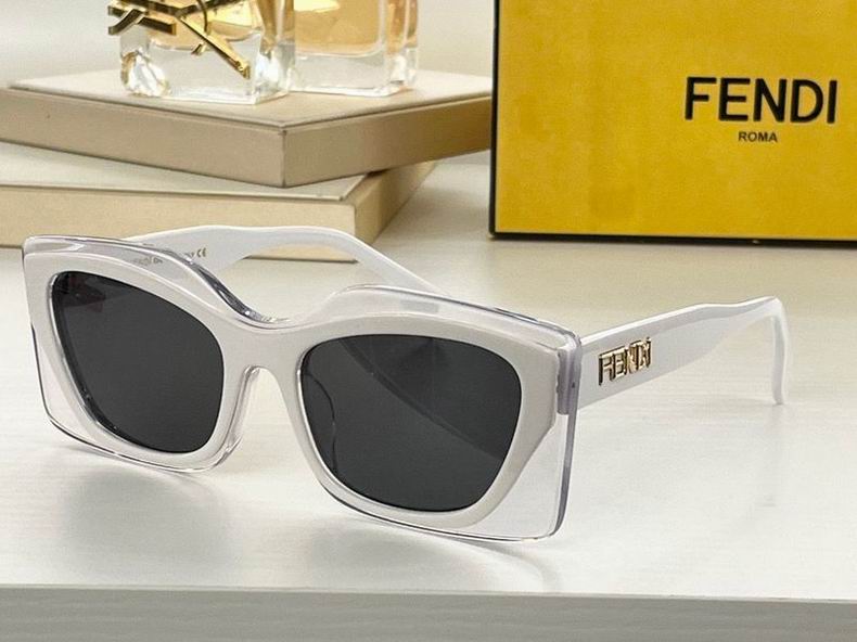 F*endi Glasses Top