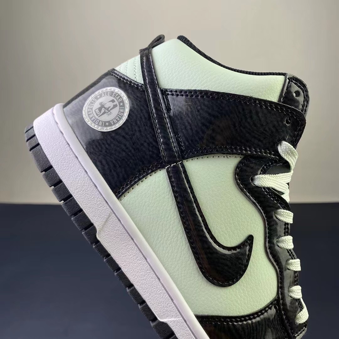 from Nike SB Dunk