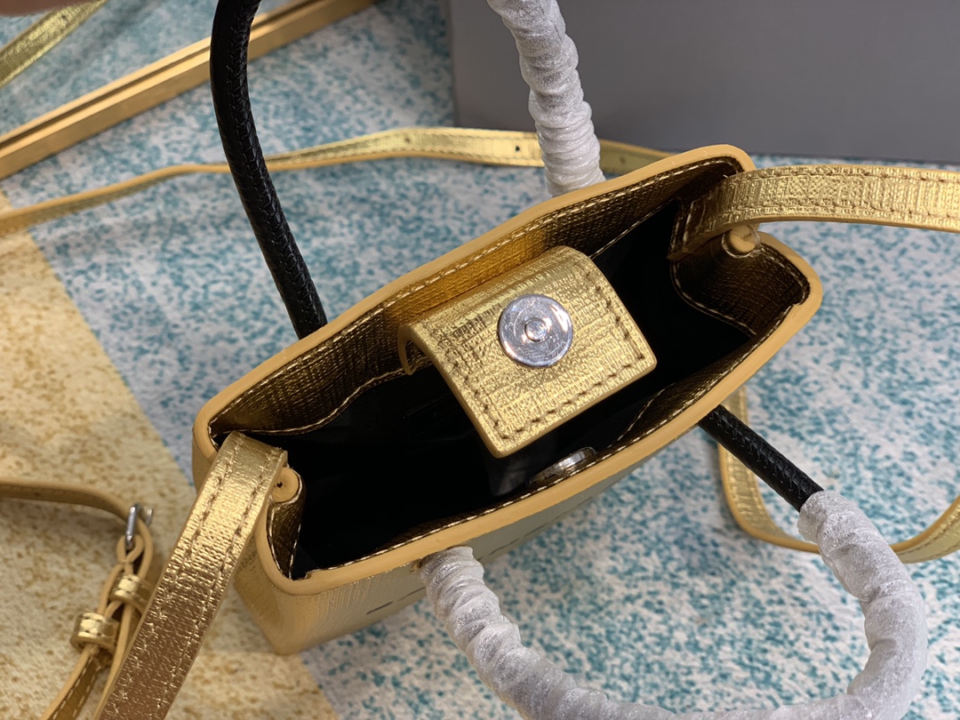 B*alenciaga Bag Top Quality 18×4.5×12cm
