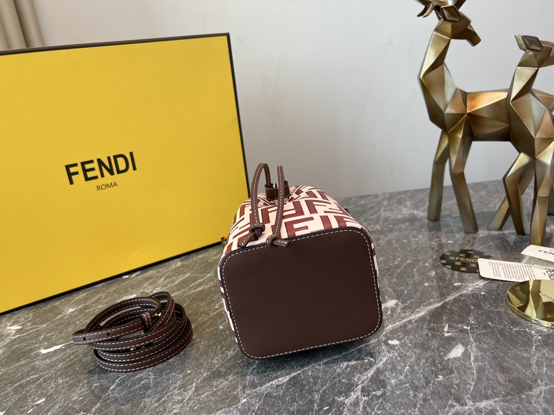 F*endi Bag Top Quality 12*10*18CM