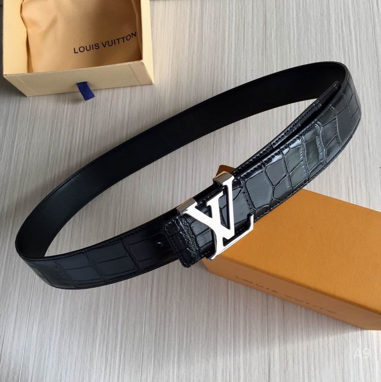 L*uis V*itton Belts Top Version