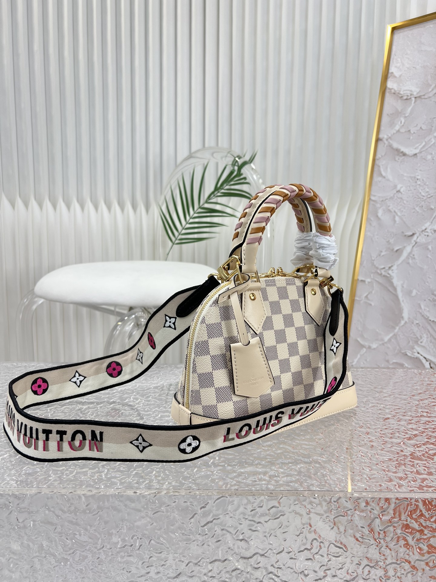 L*ouis V*uitton Top Bag 23.5*17.5*11.5cm