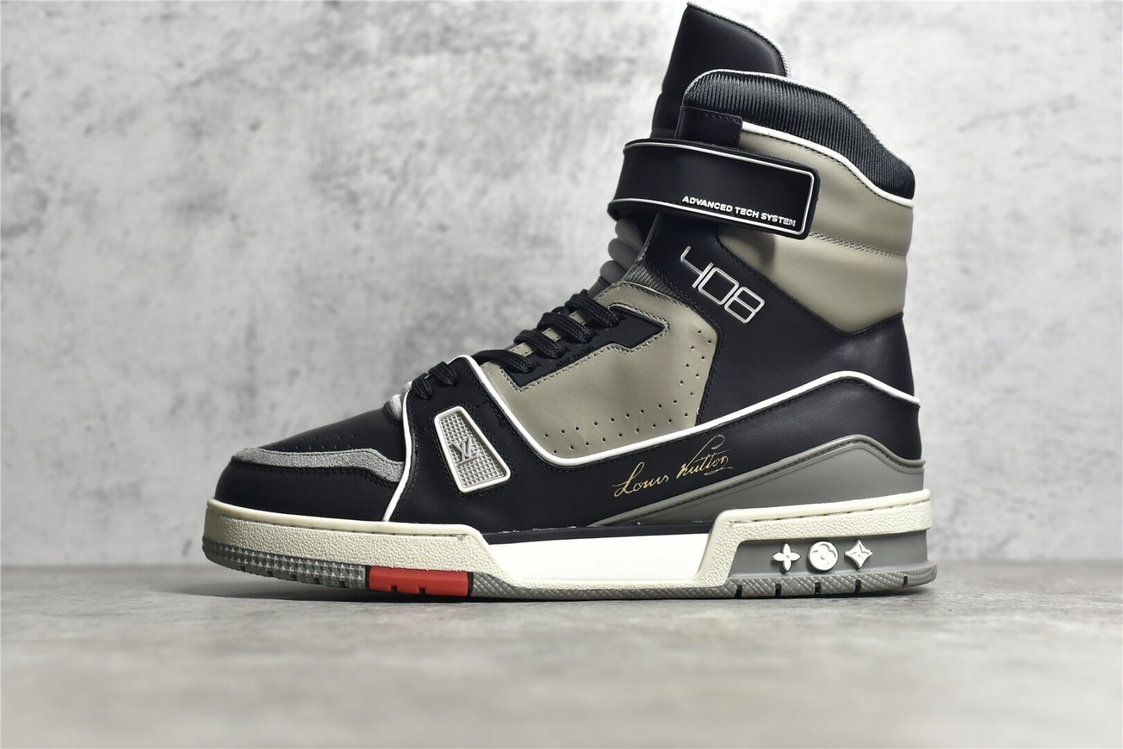 Men L*ouis V*uitton Top Sneakers