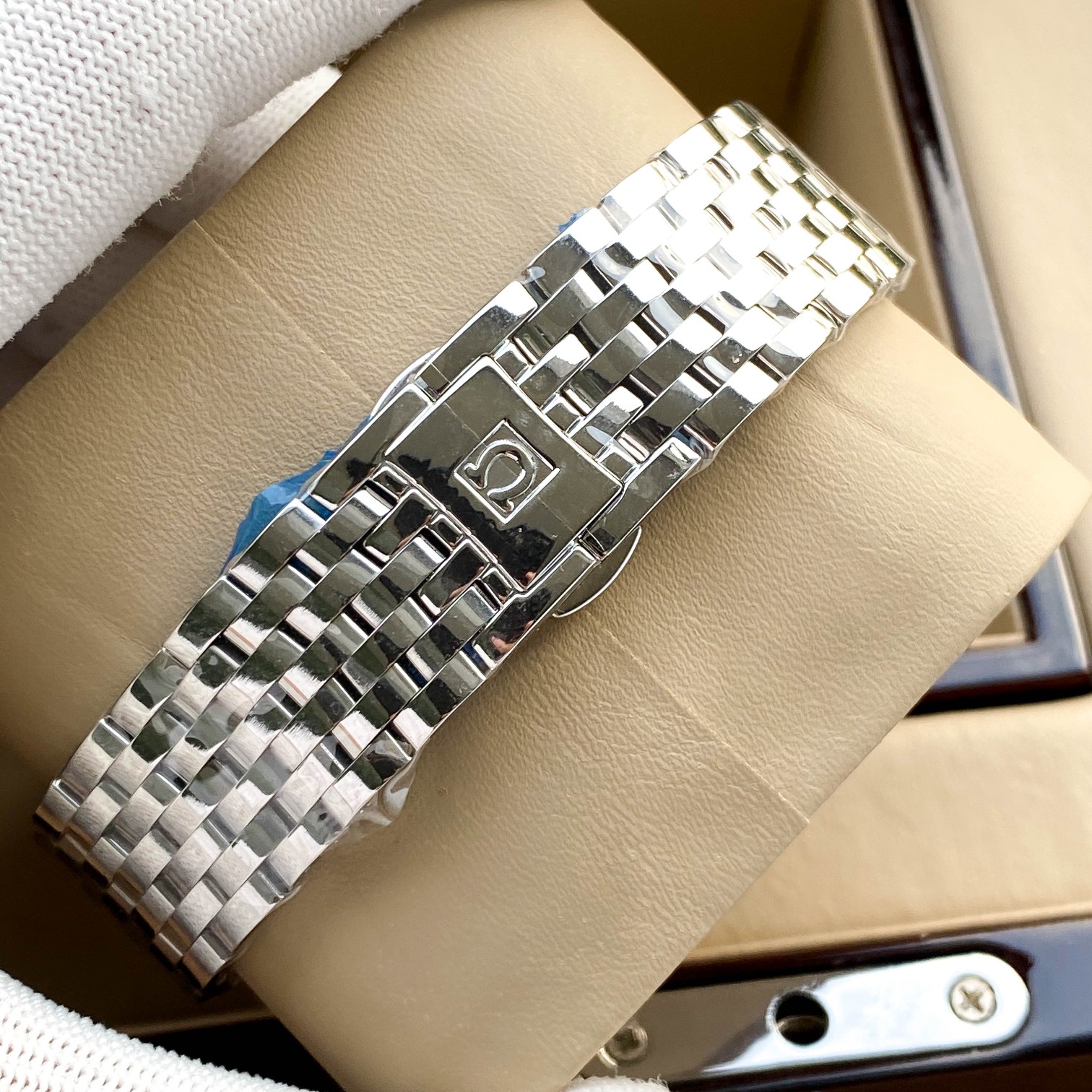 O*mega Watches Top Quality 39.5*11mm