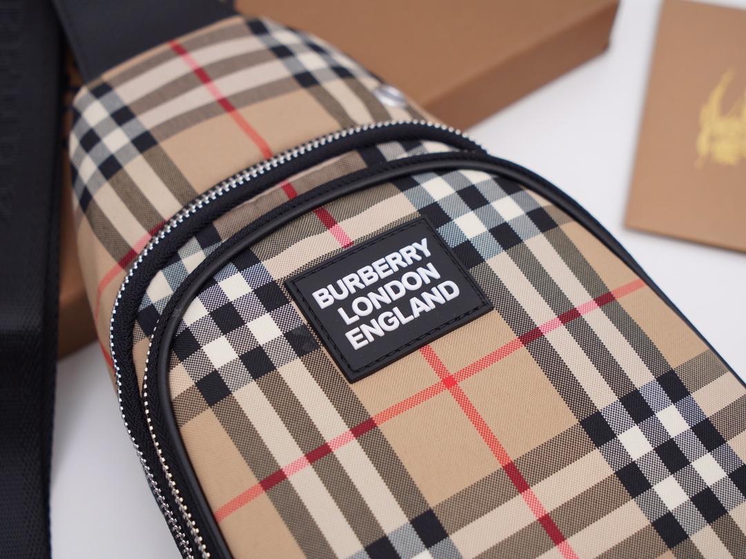 B*urberry Top Bag 20*29*5cm
