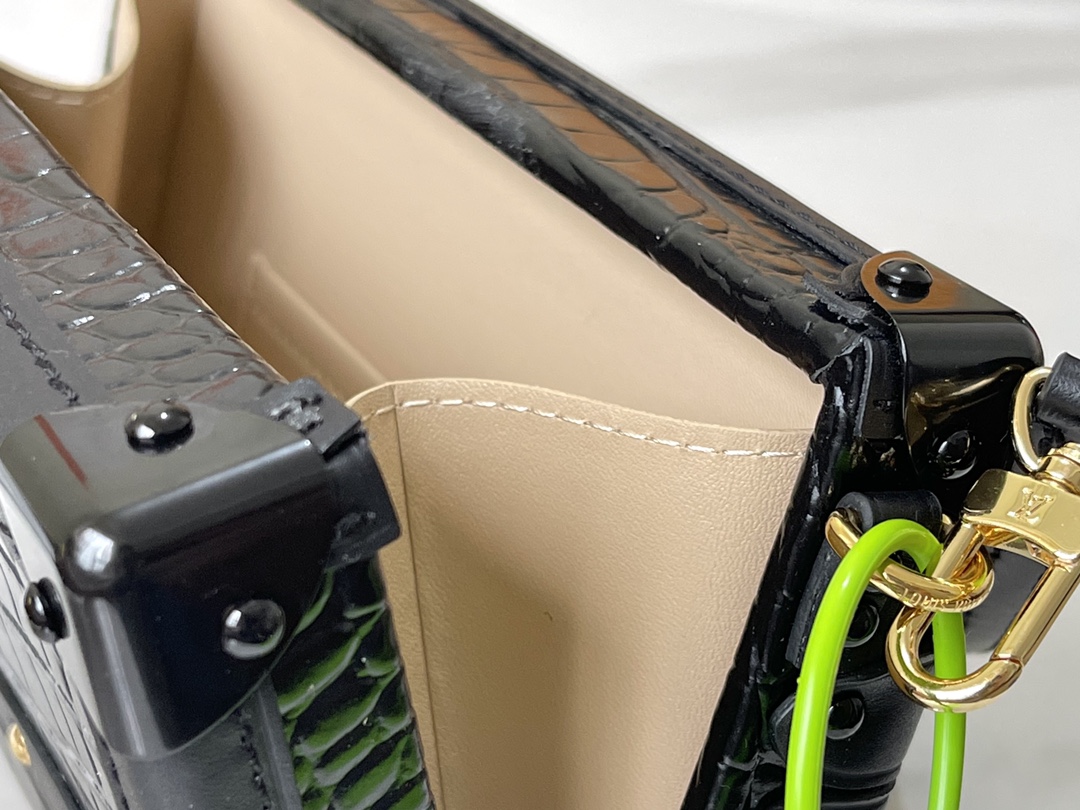 L*ouis V*uitton Bag Top Quality 20*12.5*5CM