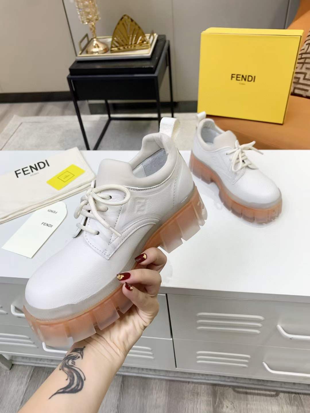 Women F*endi Top Sneakers
