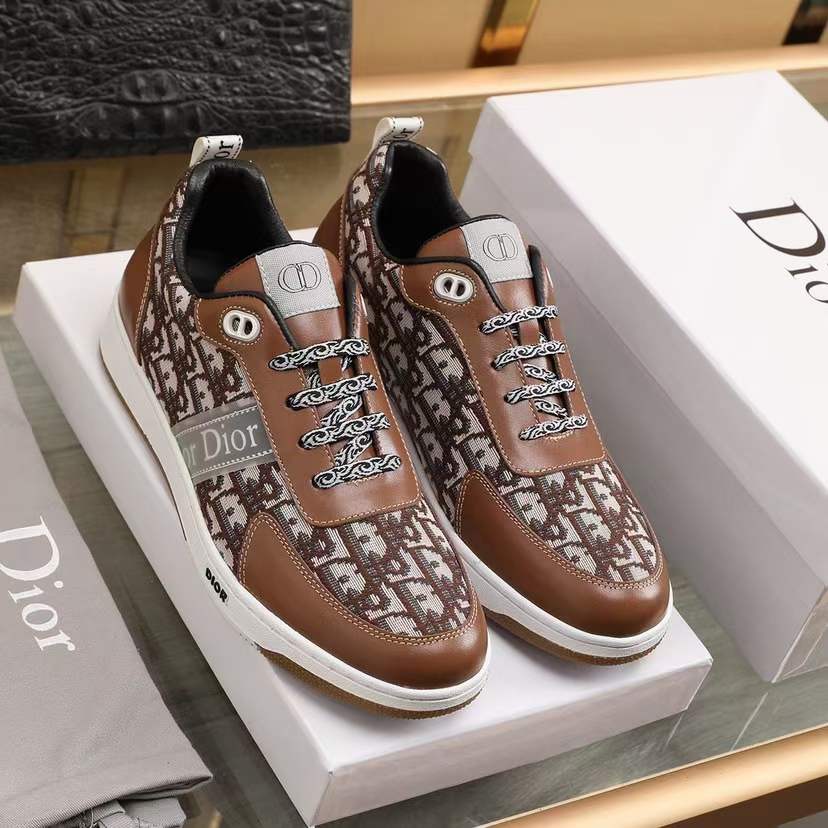 Men D*ior Top Sneaker