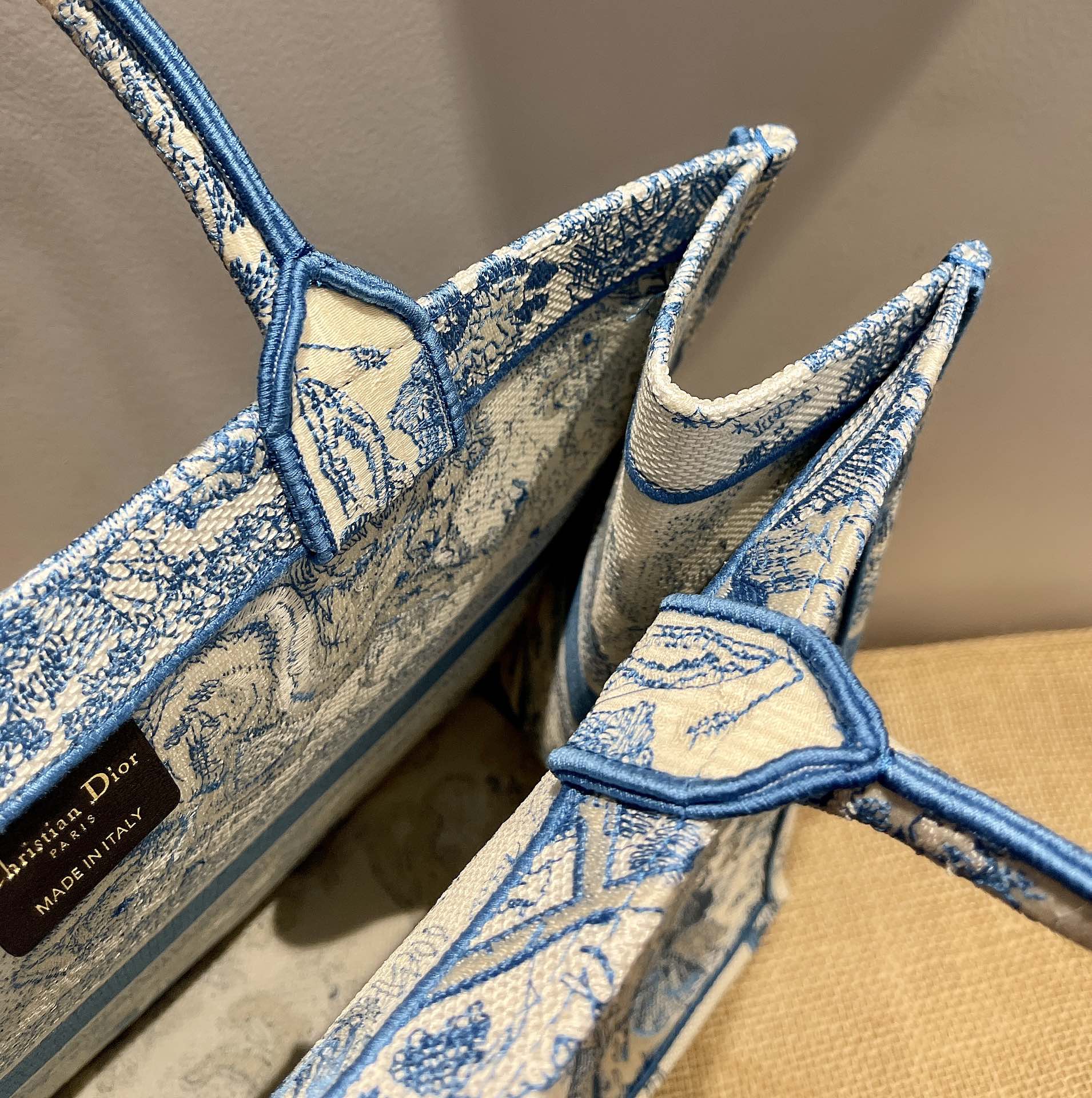 D*ior Bag Top Quality