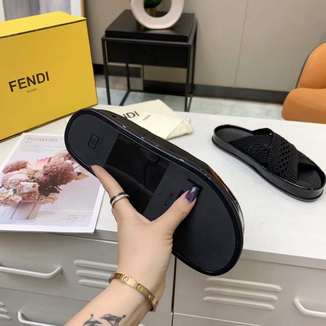 Women F*endi Top Sandals