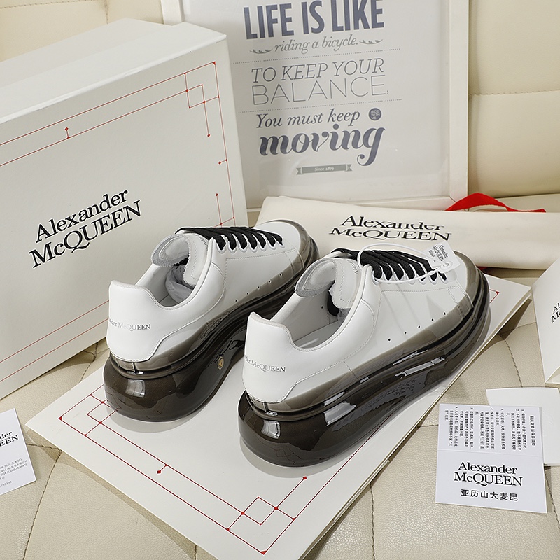 A*exander M*queen Sneaker