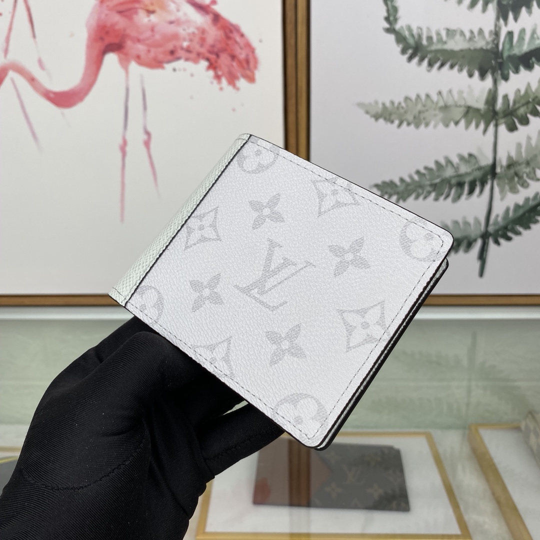 L*ouis V*uitton Bag Top Quality 11.5*9*1.5CM