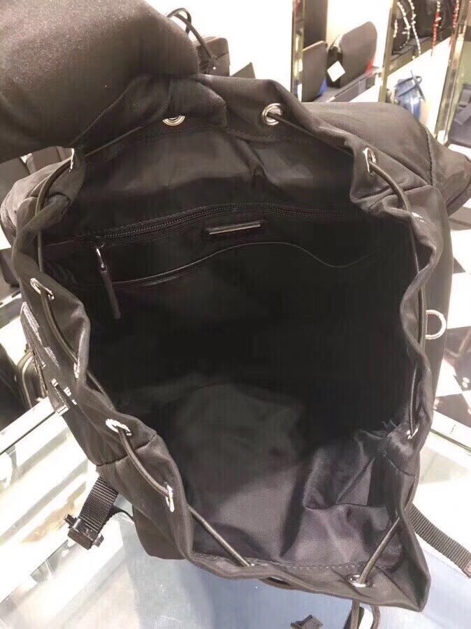 P*rada Top Bag 27*45*17cm