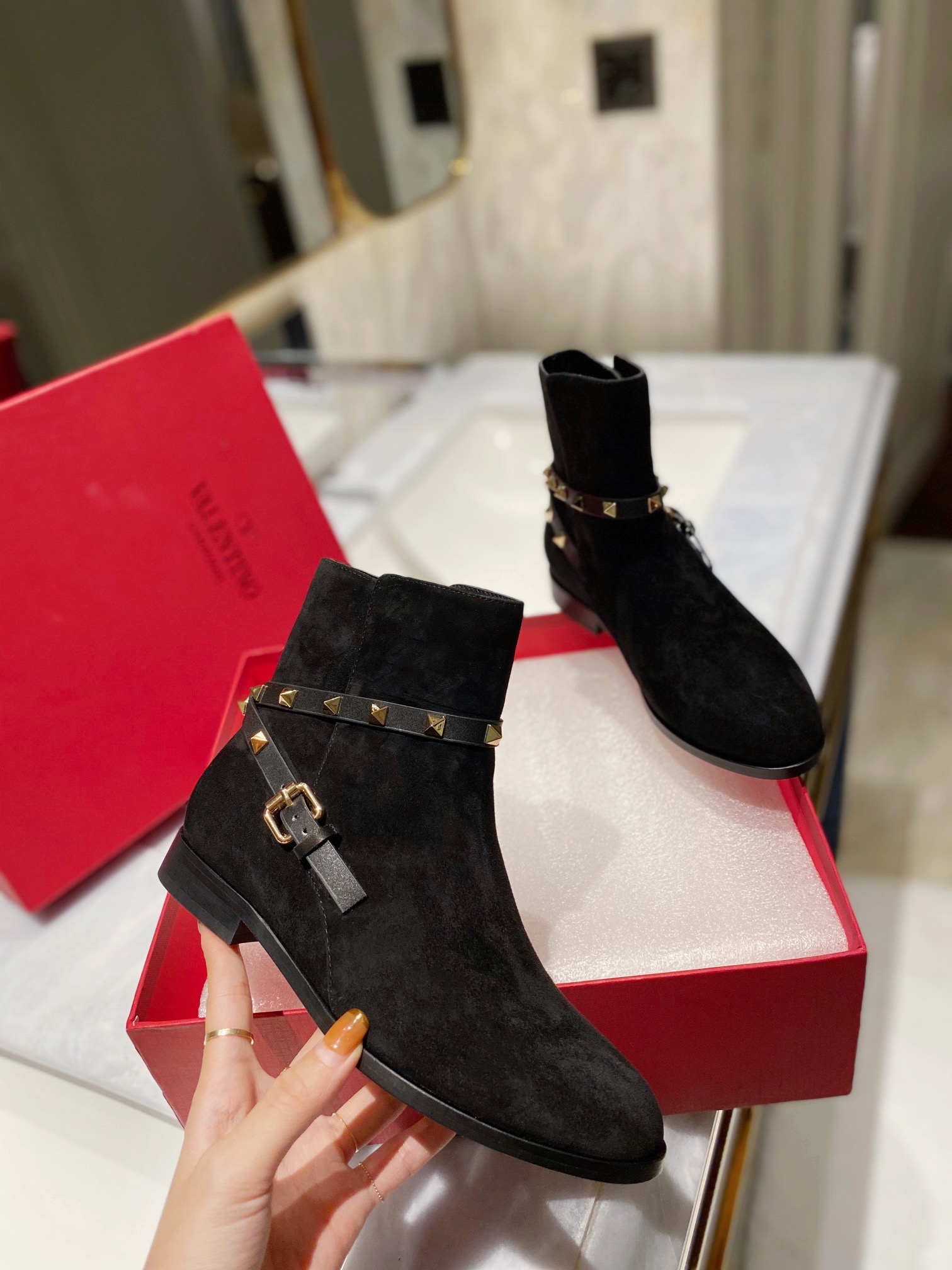 Women π*π΄πΏπΈπππΌππ Top Sneakers