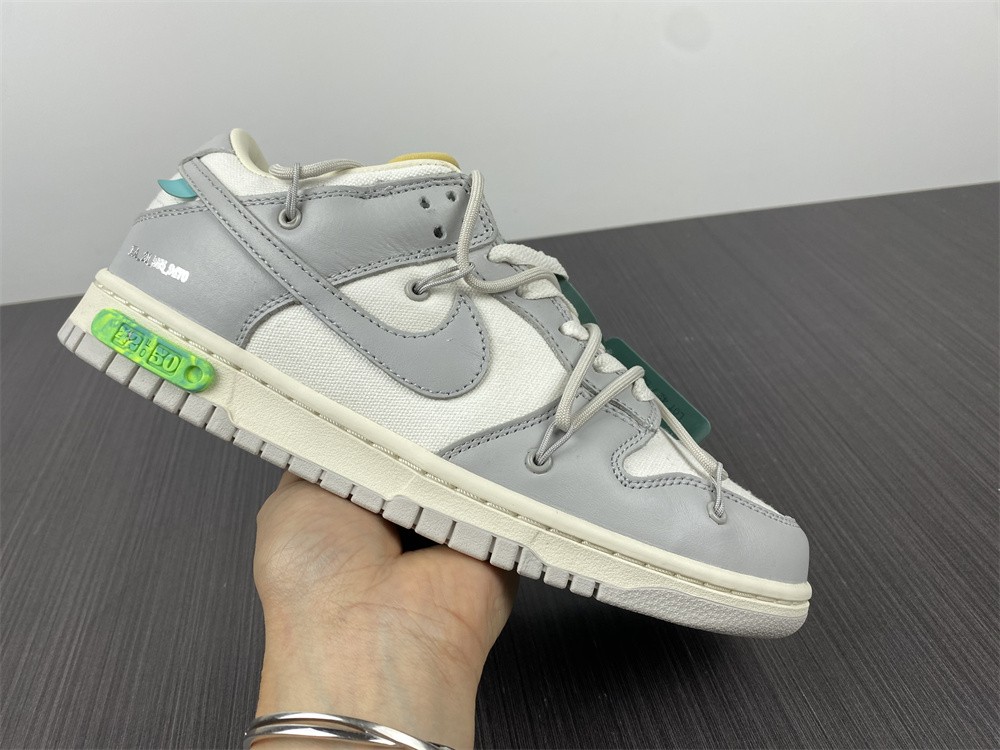 from O*ff-W*hite x Nike Dunk Low
