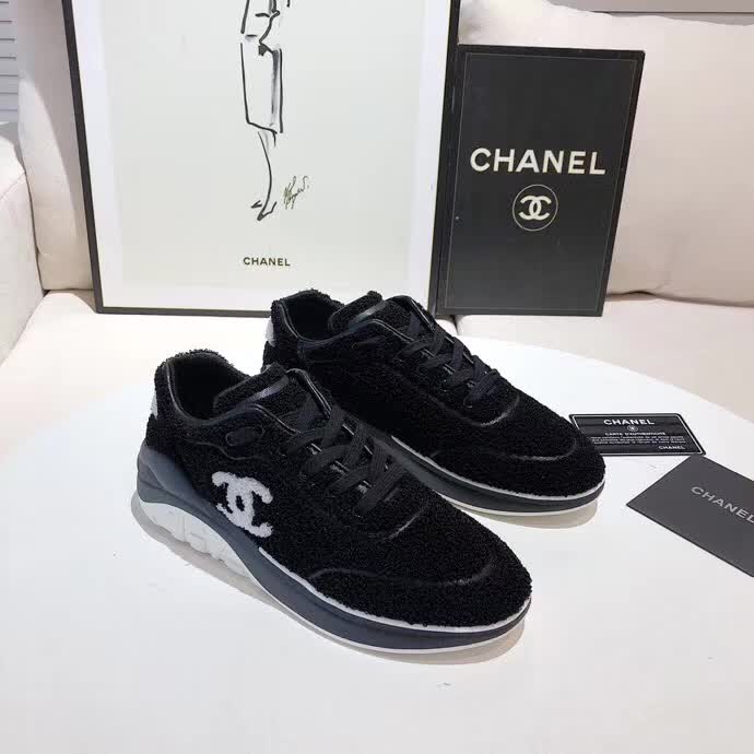 C*anel Sneaker
