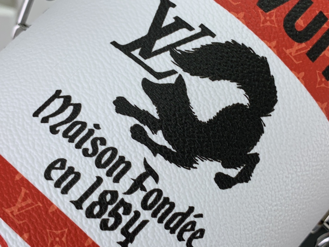 L*ouis V*uitton Bag Top Quality 13.5*17*7CM