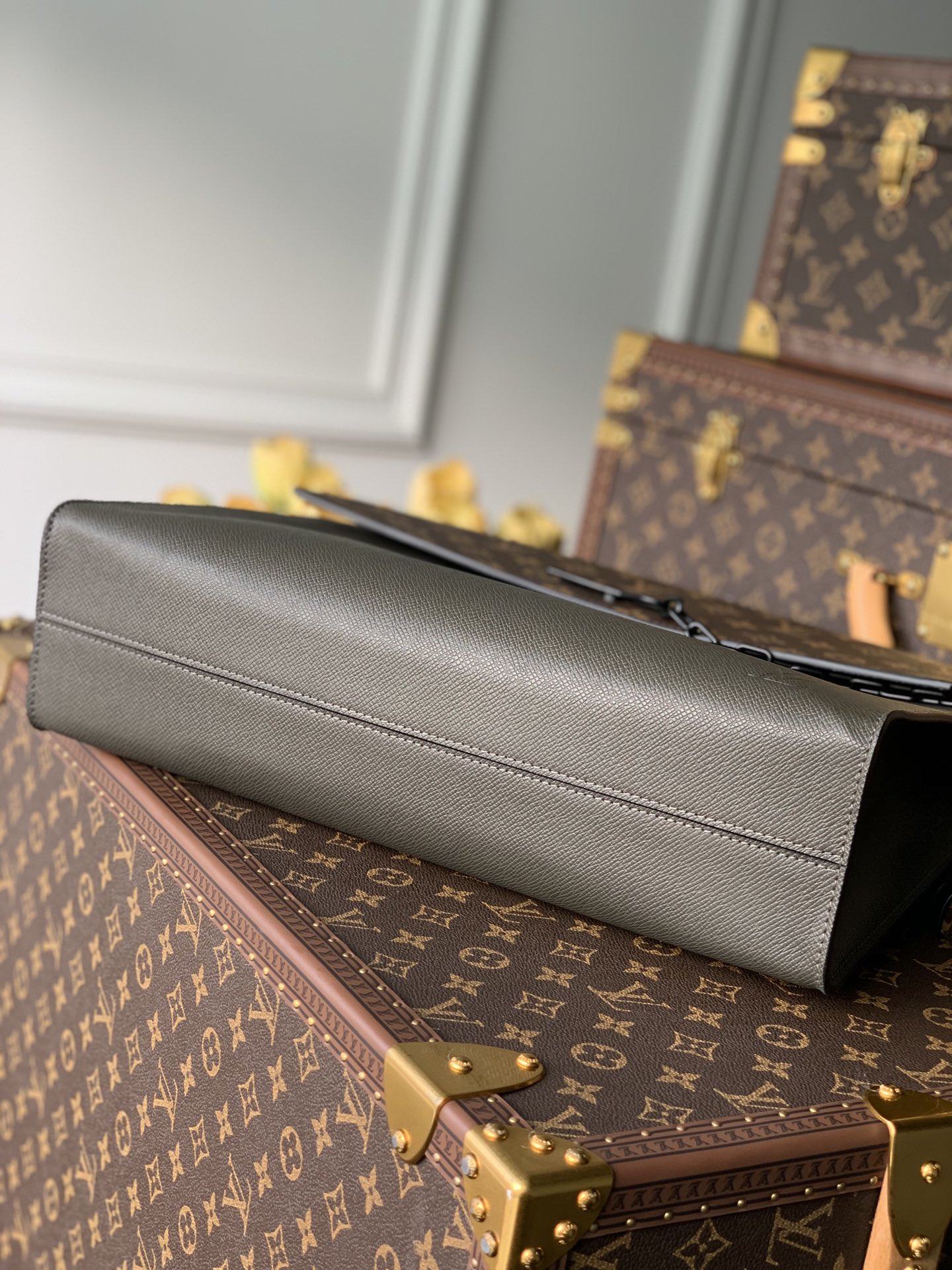 L*ouis V*uitton Top Bag 40*34*10CM