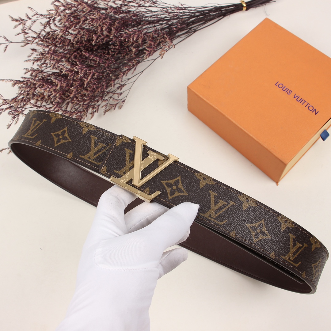 L*ouis V*uitton Belts Top Version