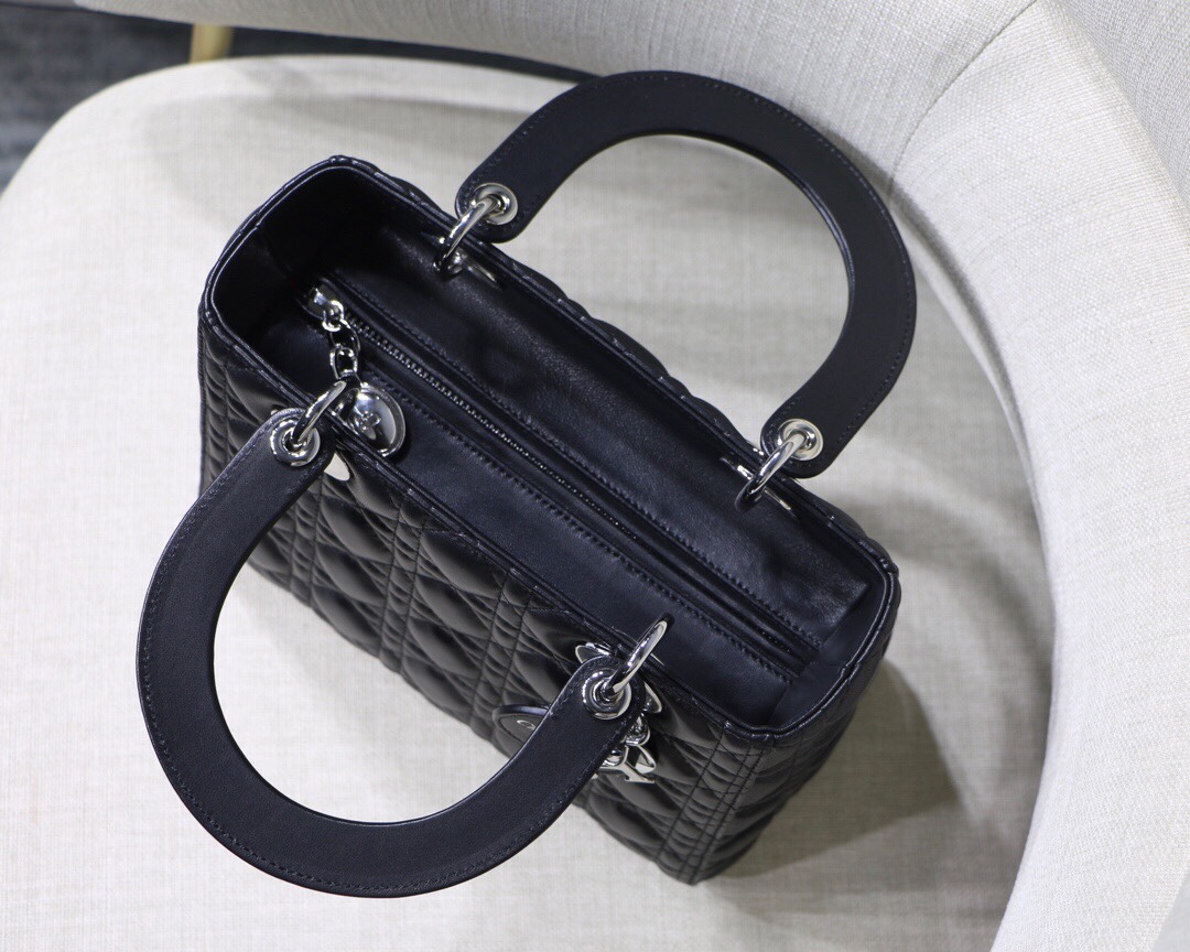 D*ior Bag Top Quality