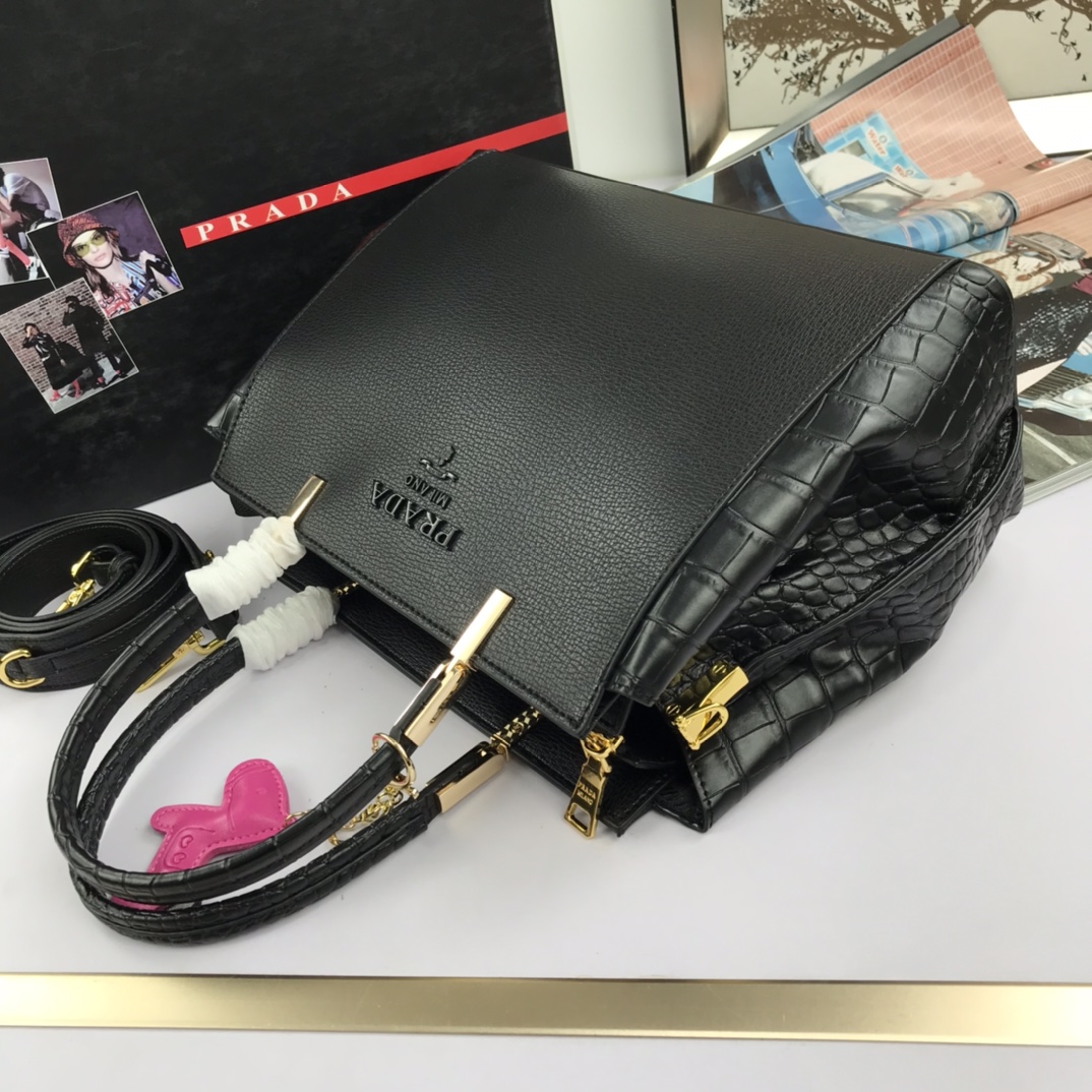 P*rada Top Bag 30*23*13cm