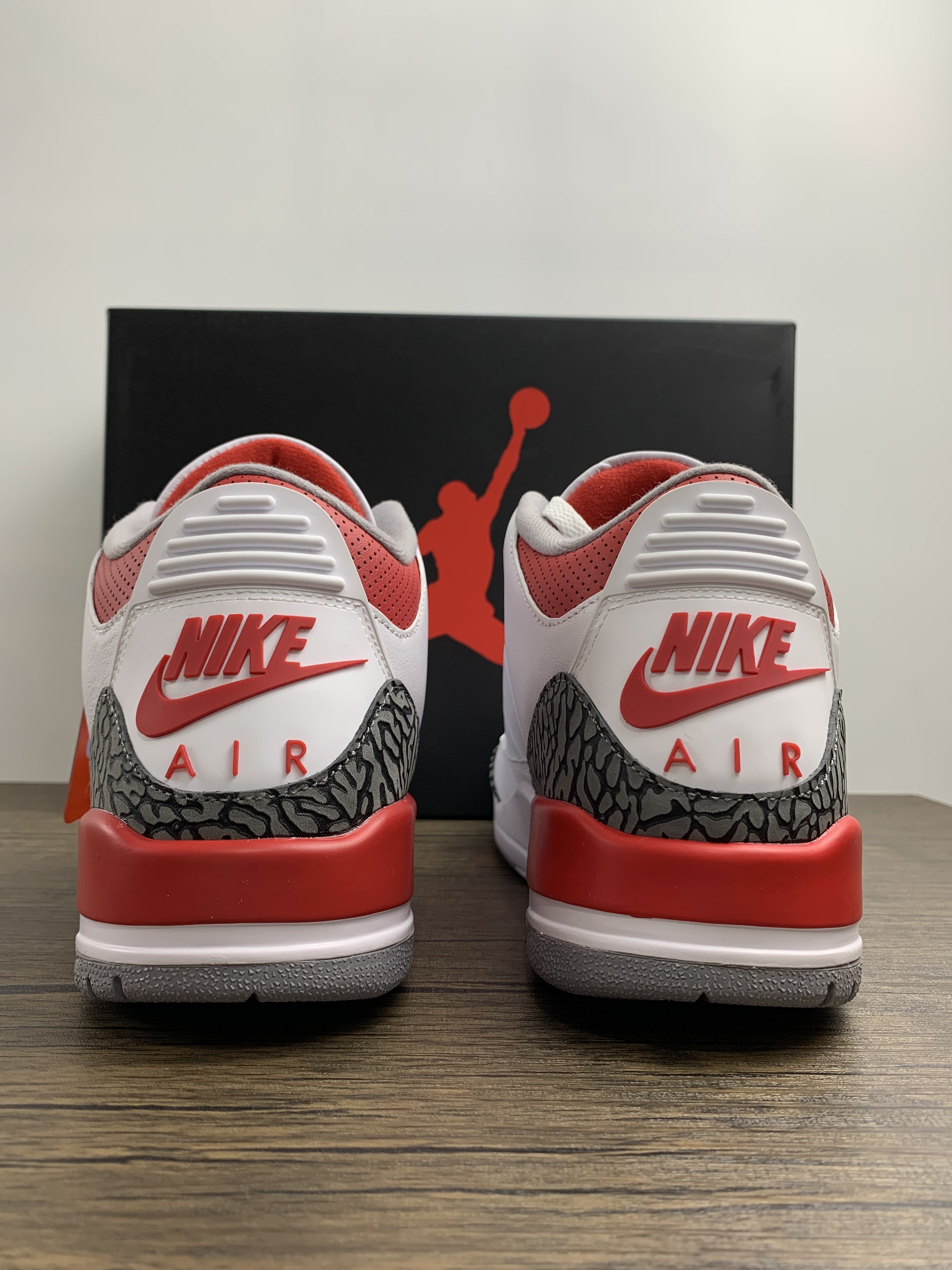 Air Jordan 3