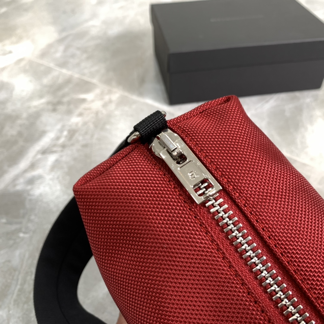 A*lexander W*ang Top Bag 22CM