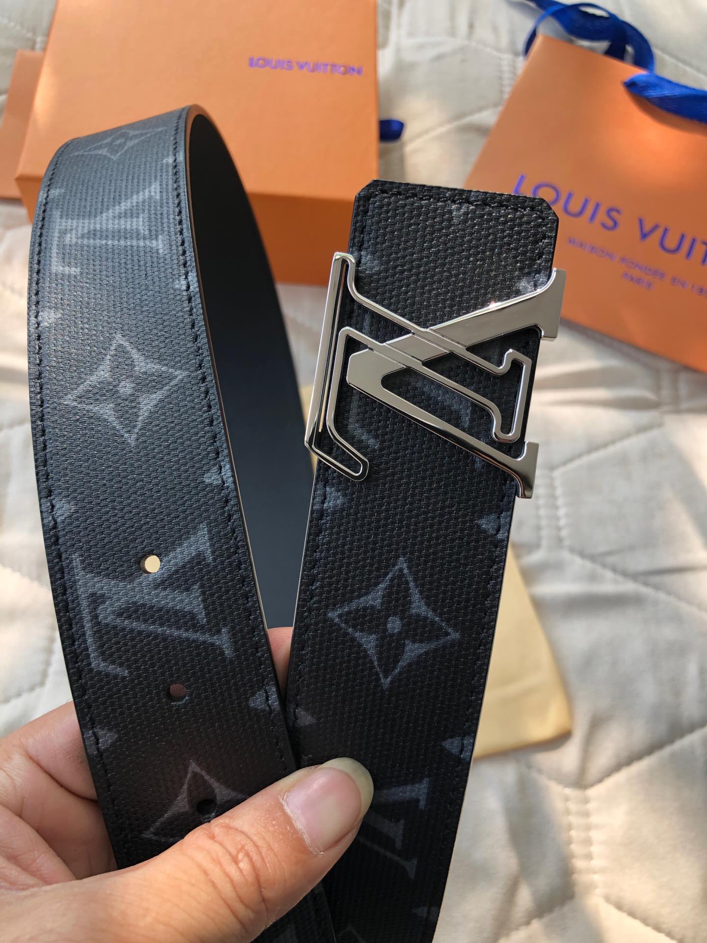 L*ouis V*uitton Belts Top Quality 40MM