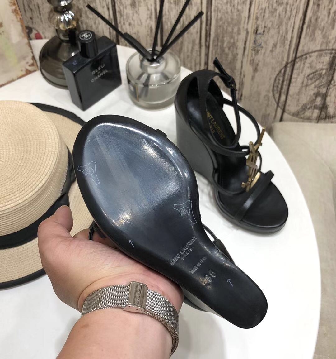 Women Y*SL Top Pumps 10.5CM