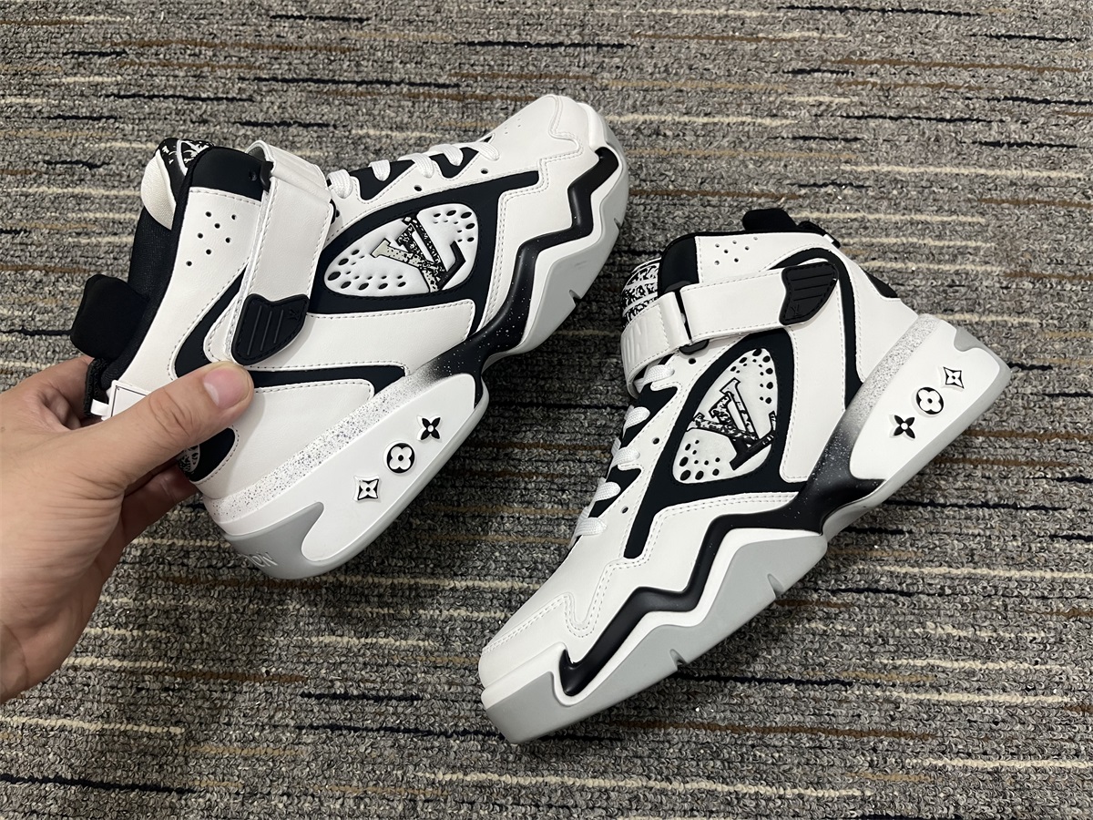 Men L*ouis V*uitton Top Sneakers