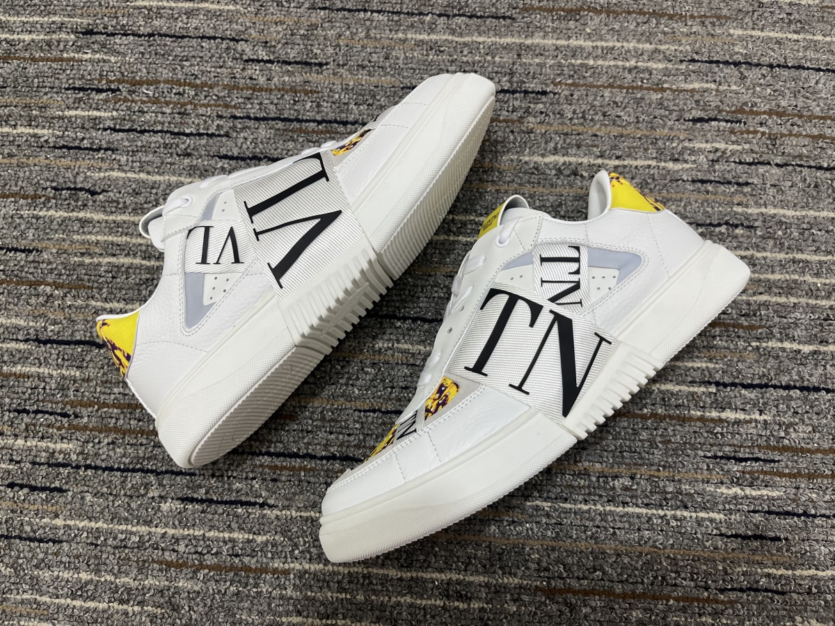 Men Women π*π΄πΏπΈπππΌππ Top Sneakers