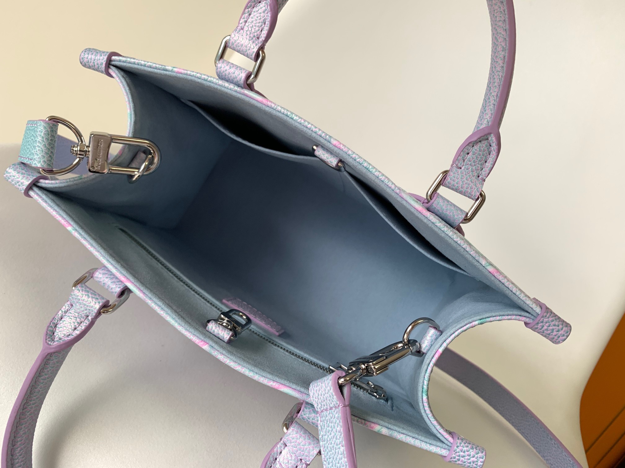 Lady L*ouis V*uitton M46067 onthego tote handbag Top Quality 25*19*11.5cm