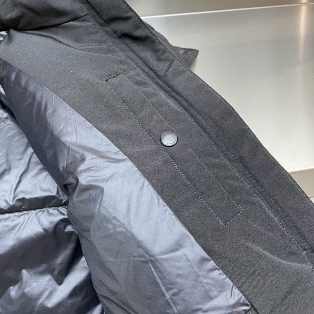 women Men B*urberry jacket