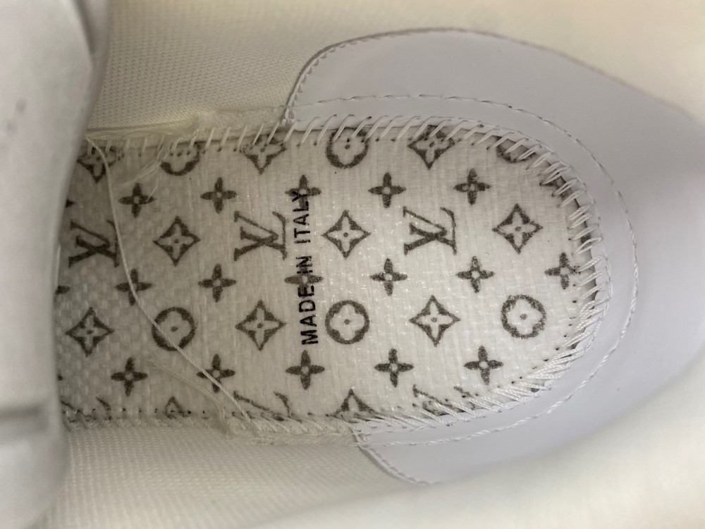 Men L*ouis V*uitton Top Sneakers