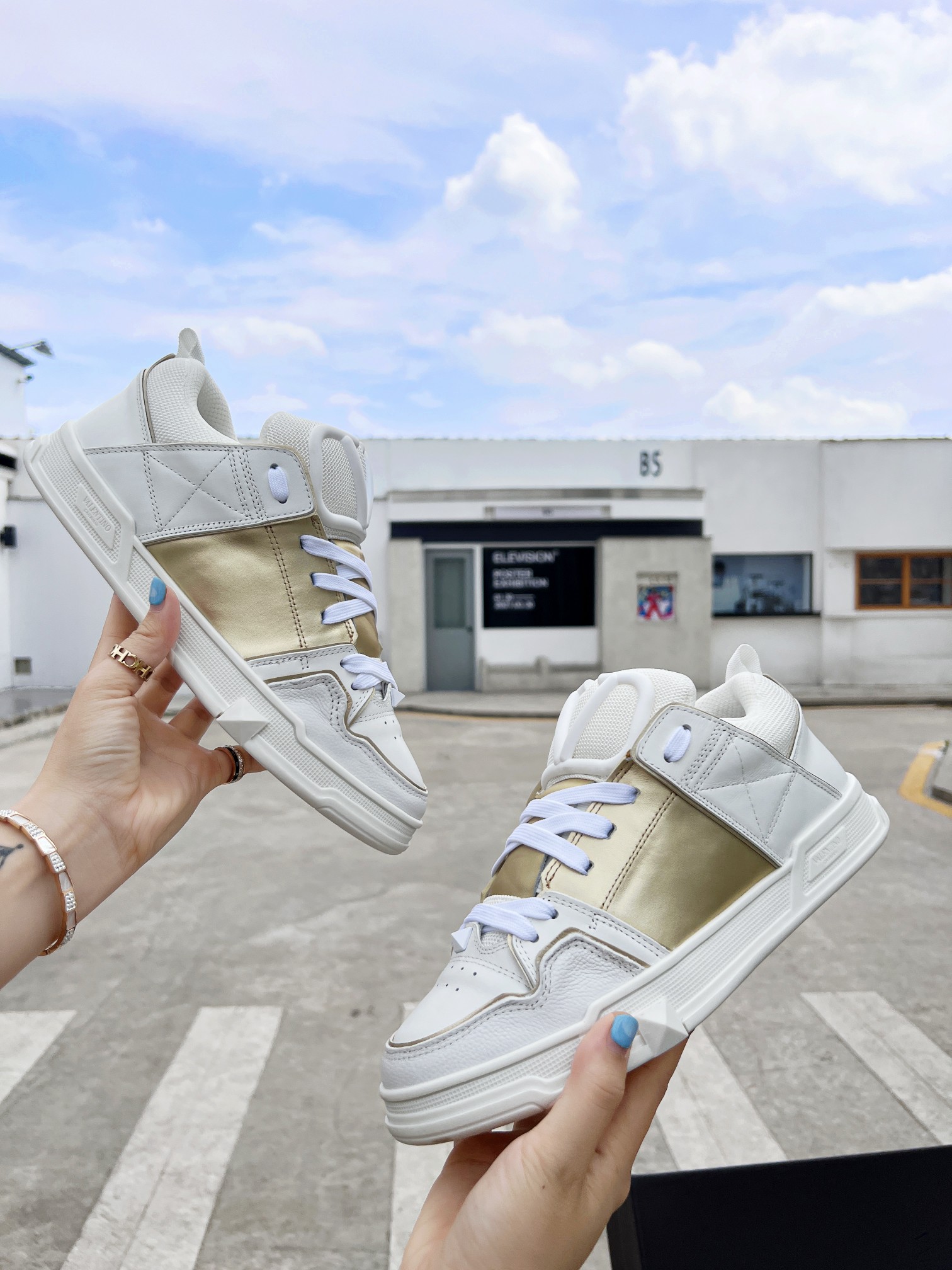 Men Women V*ALENTINO Sneakers Maikesneakers