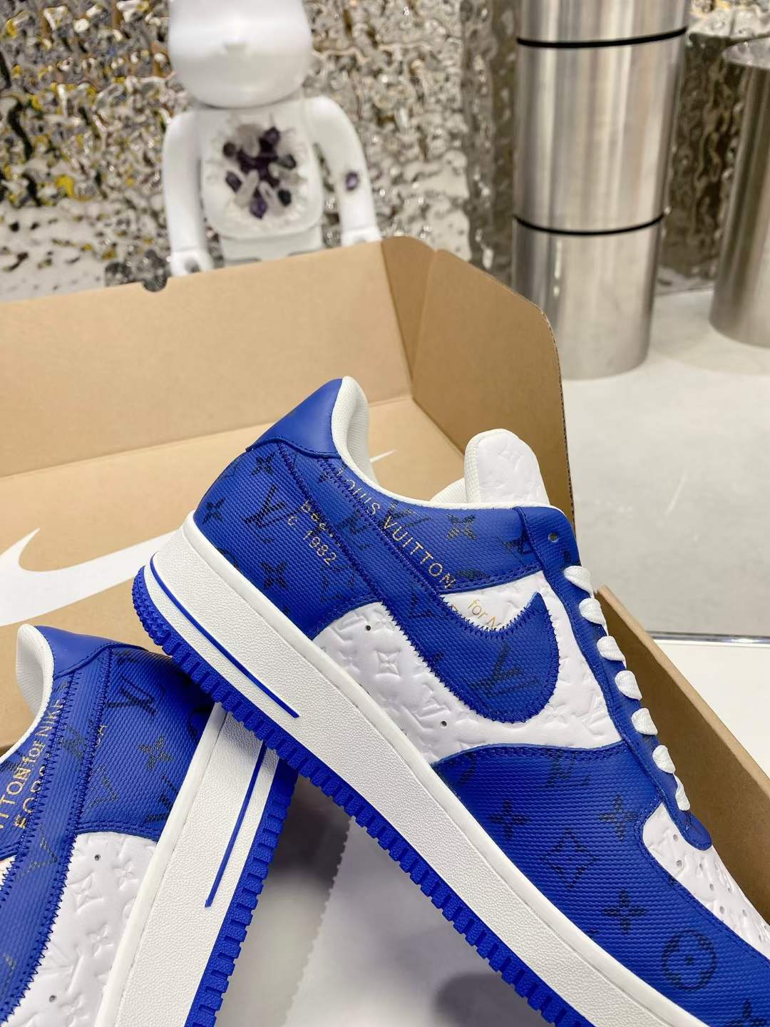 from Men Women L*ouis V*uitton x NIKE Air force1 22ss Sneakers Maikesneakers