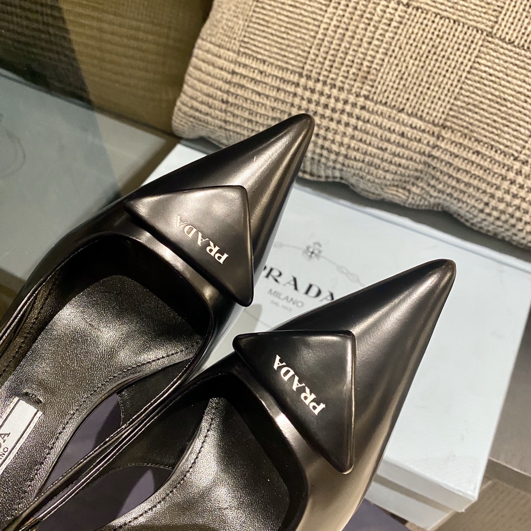 Women P*rada high heels Maikesneakers