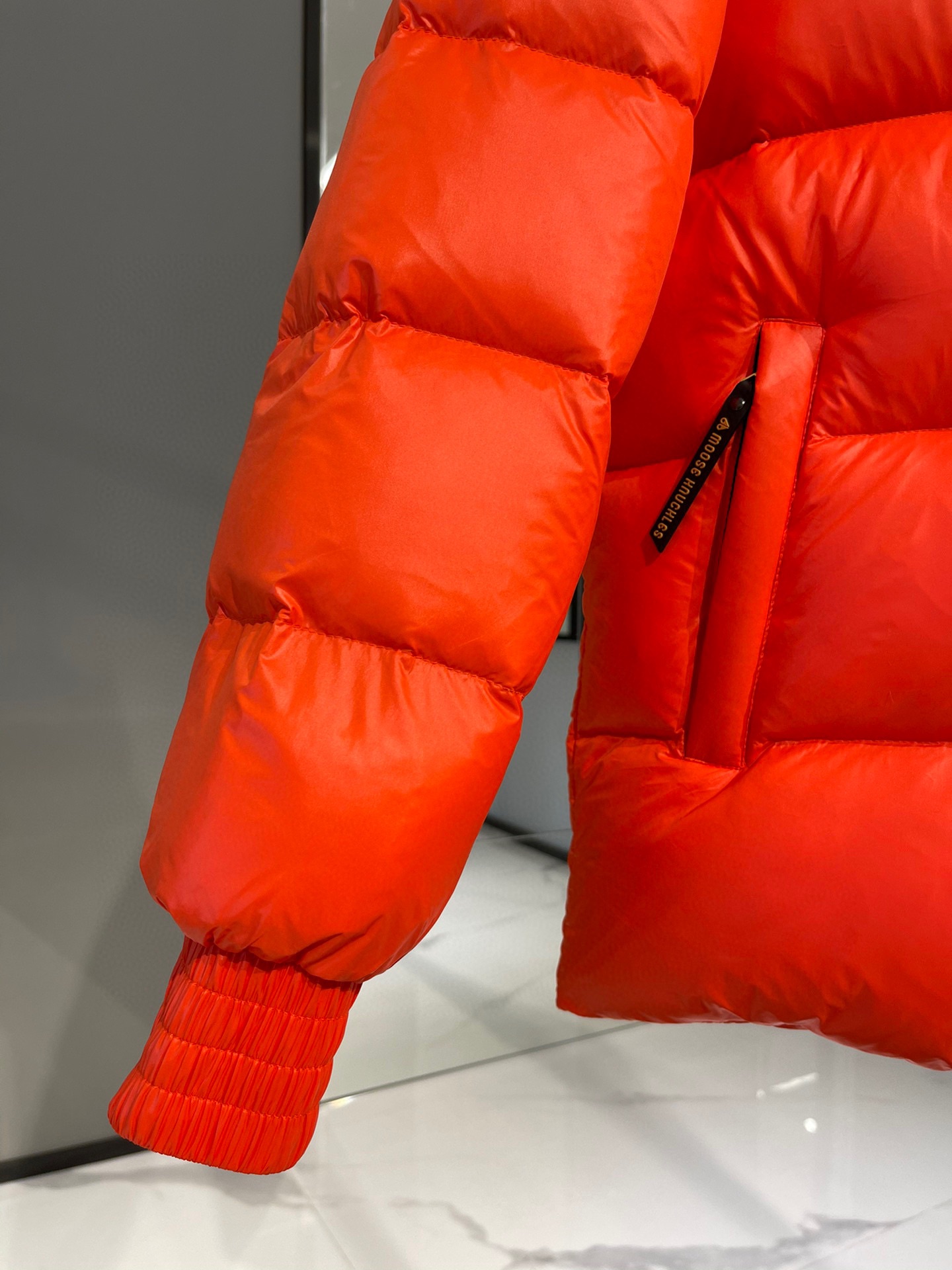 Men Women Down jacket Maikesneakers