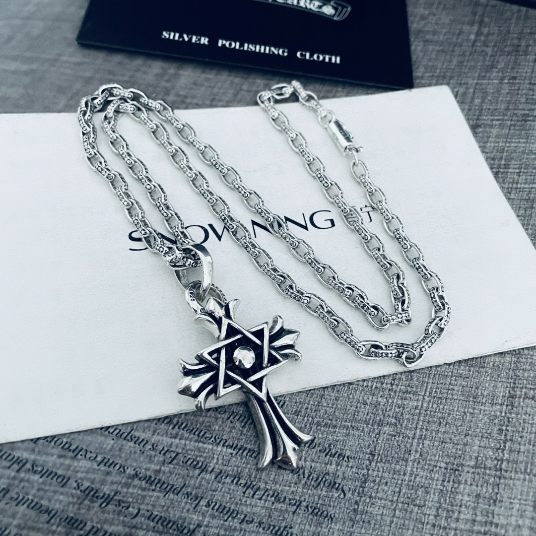 Necklace C*hrome H*earts