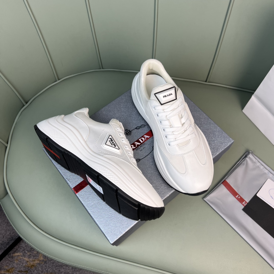 Men P*rada Top Sneaker （ ）