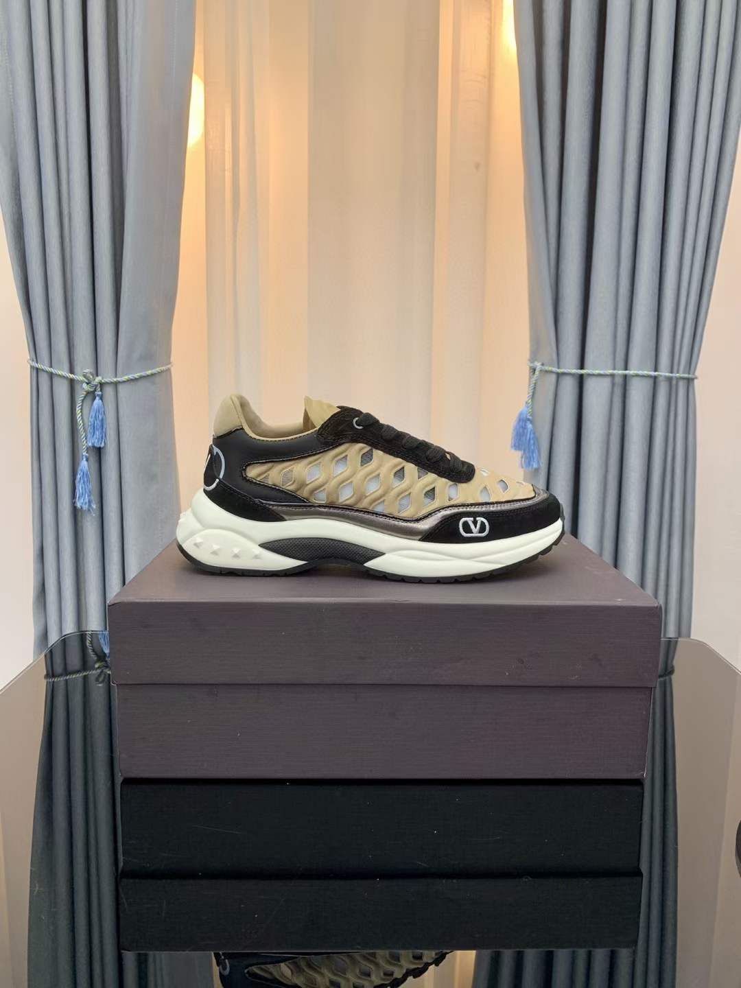 Women Men V*alentino Sneakers Maikesneakers