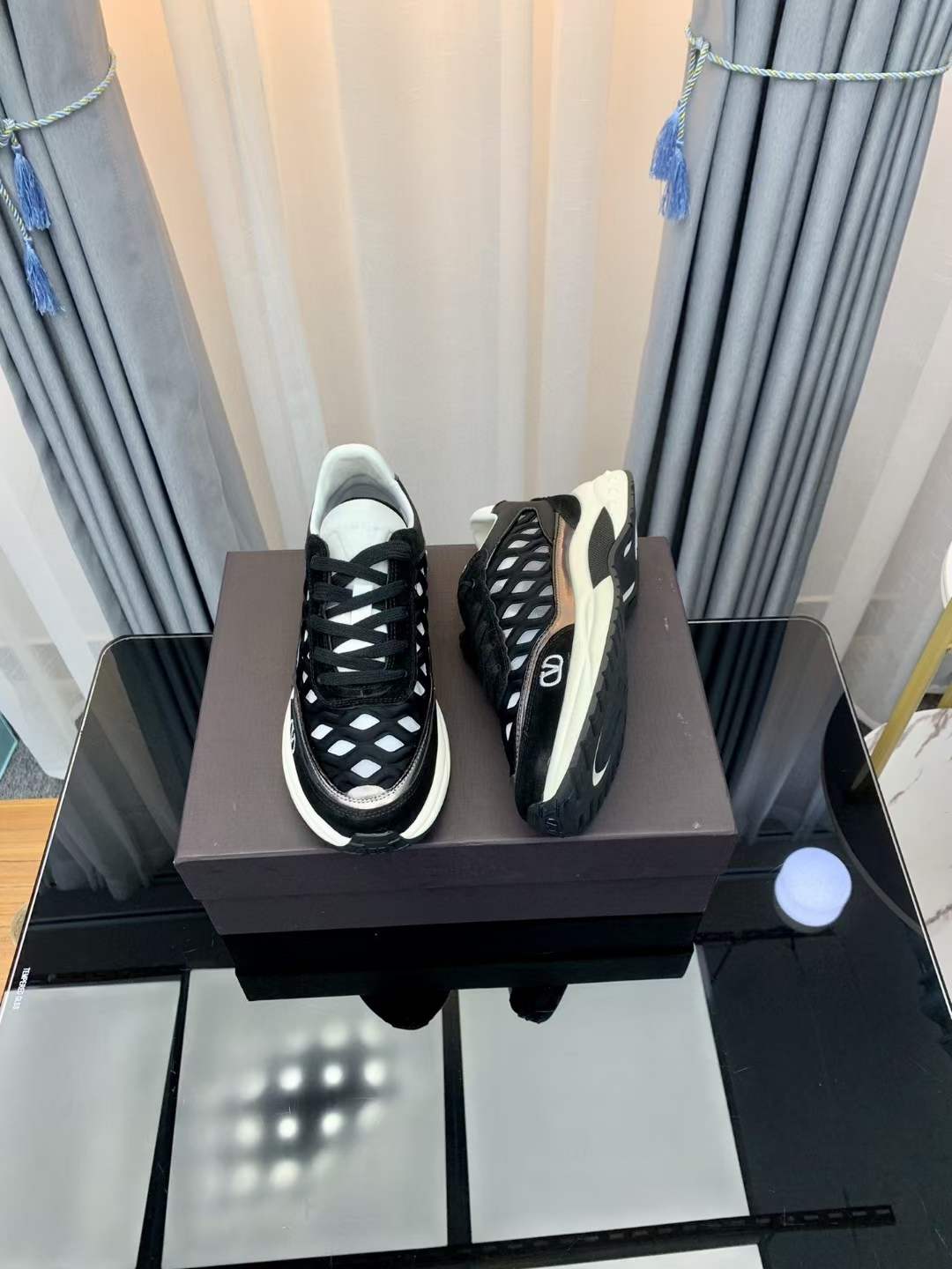 Women Men V*alentino Sneakers Maikesneakers