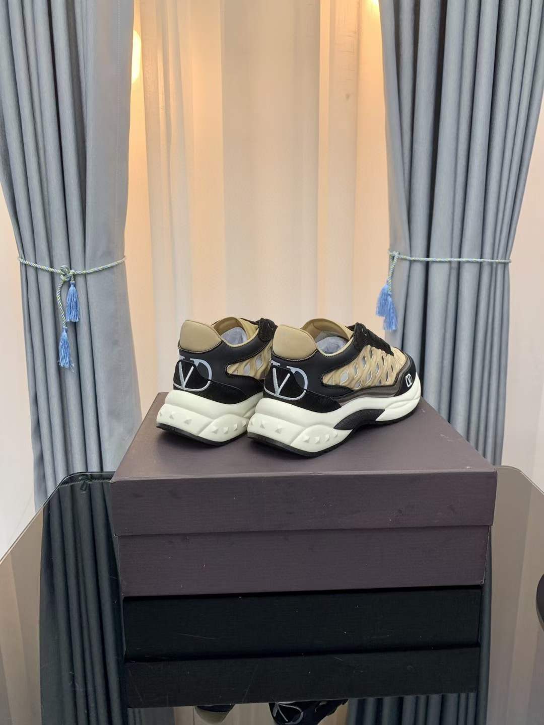 Women Men V*alentino Sneakers Maikesneakers