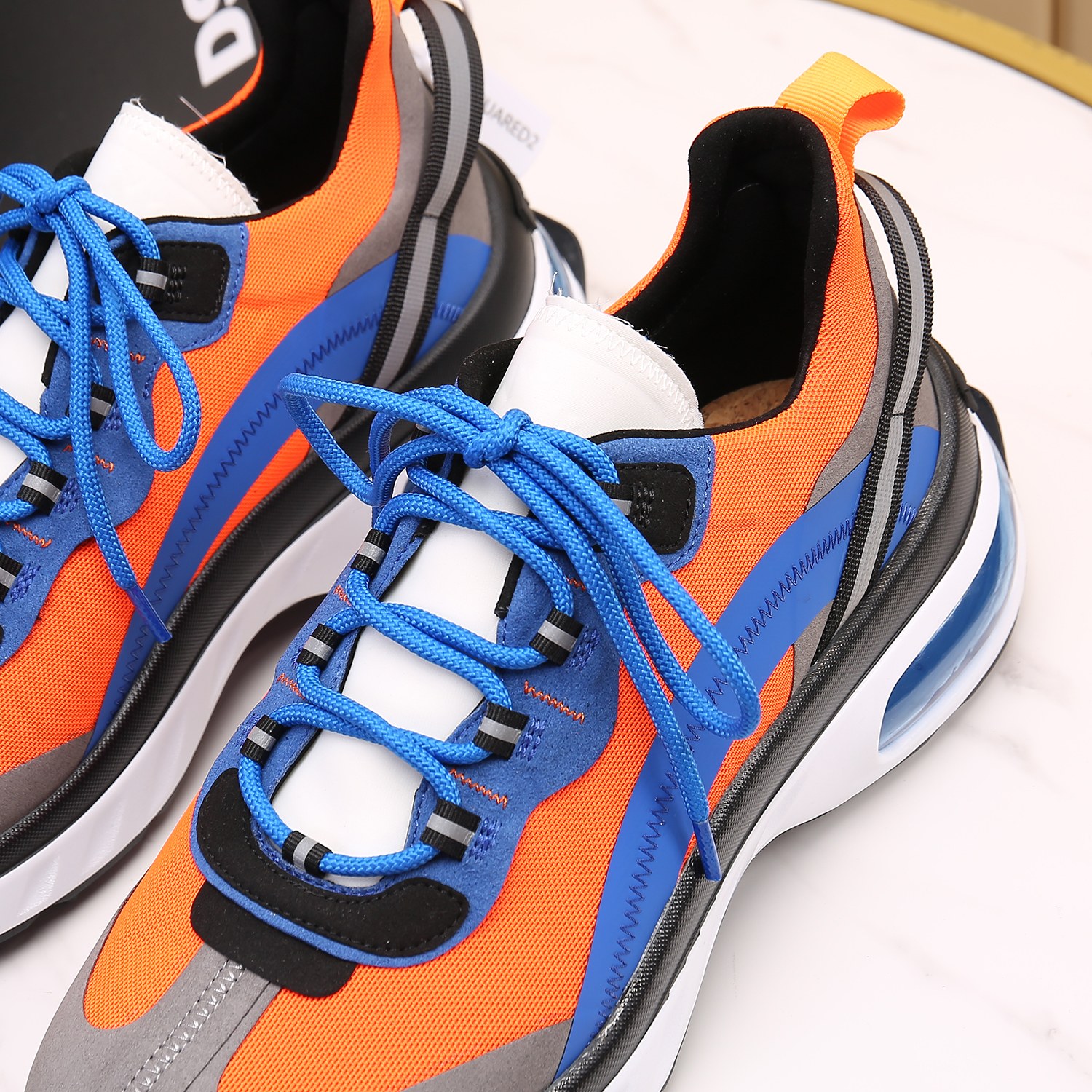 Men O*ff W*hite Top Sneakers