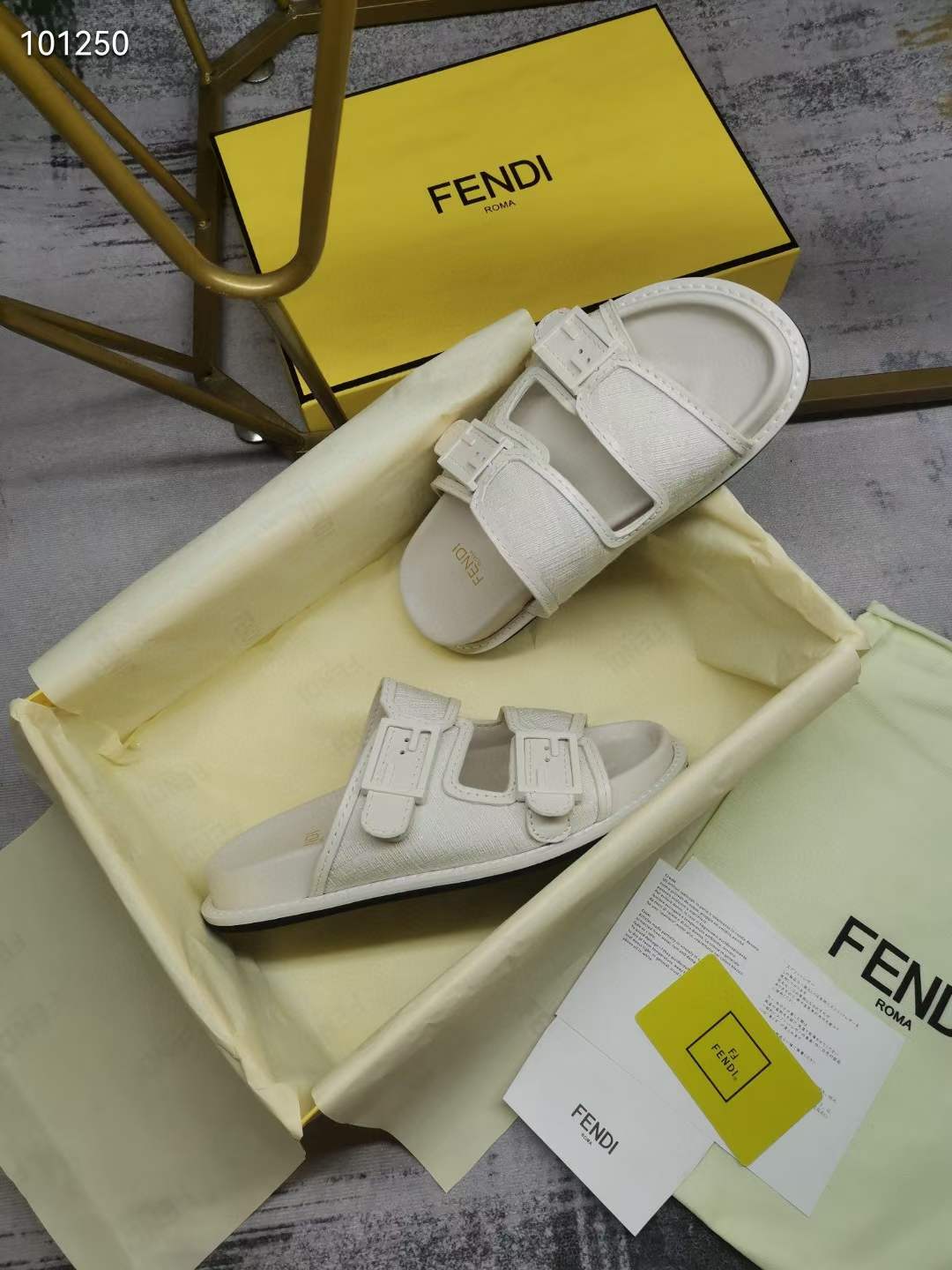 Women Men F*endi Top Sandals （ ）