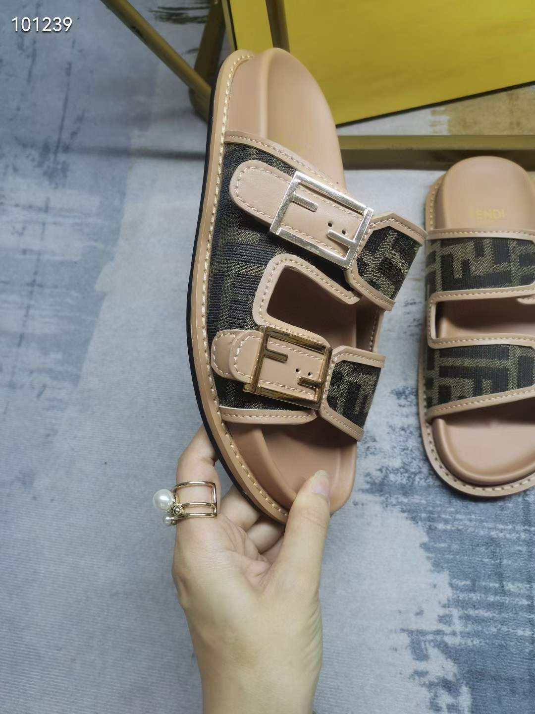 Women Men F*endi Top Sandals （ ）