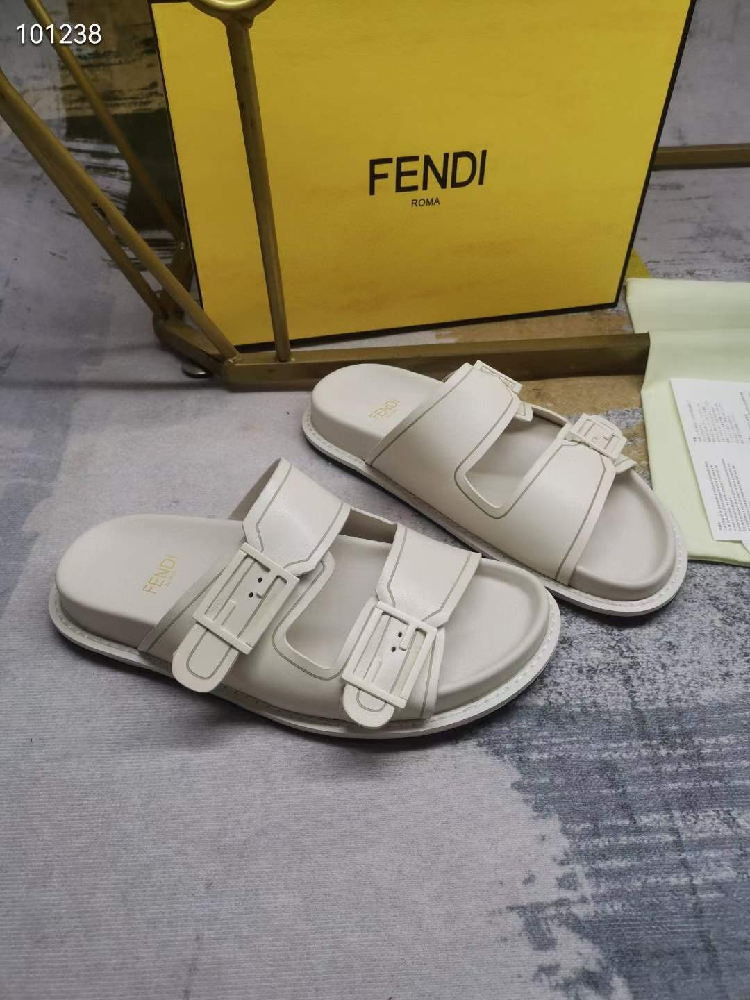 Women Men F*endi Top Sandals （ ）